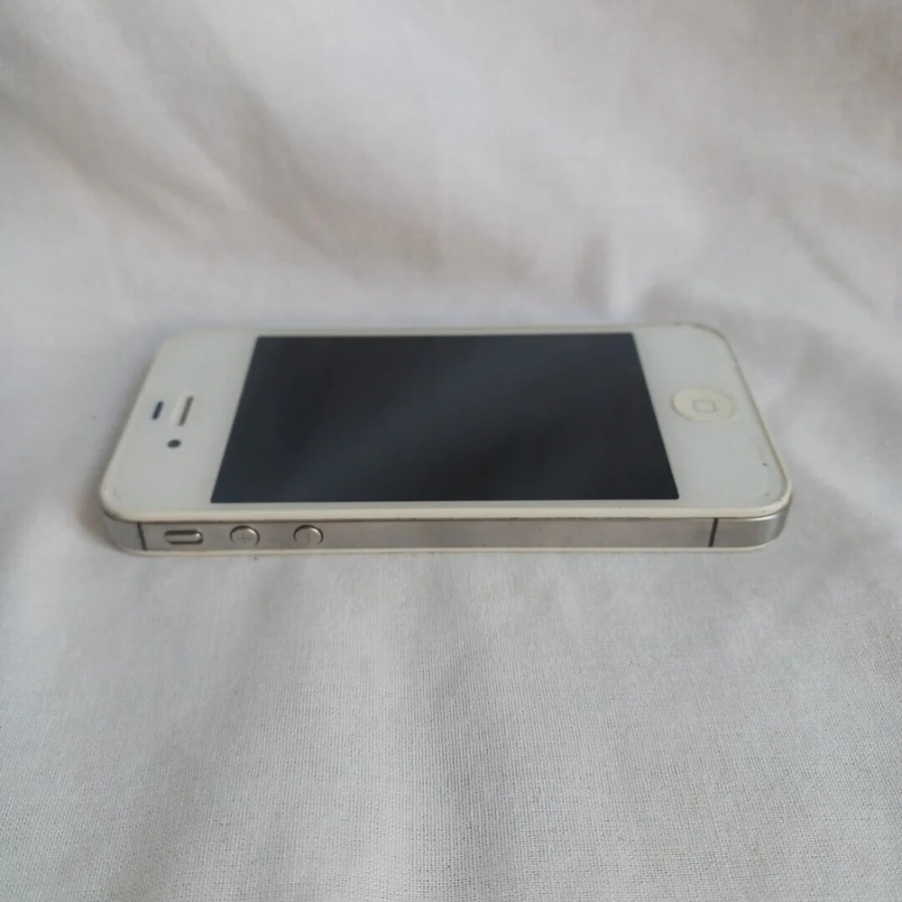 Apple iPhone 4s Model A1387 White Parts Only